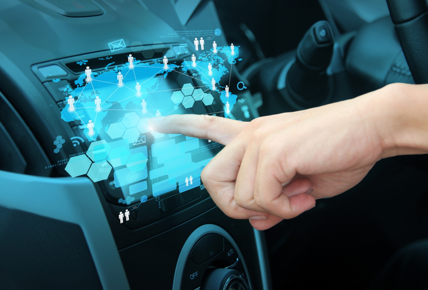 Osservatorio UnipolSai 2015, la tecnologia in auto dà sicurezza